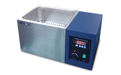 Digital water baths Platinum Labtech 